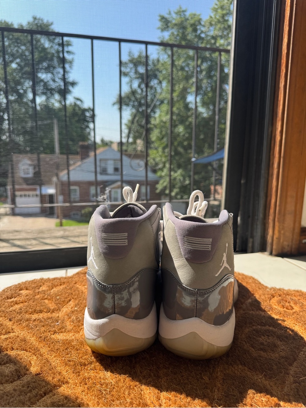 Air Jordan 11 Retro Cool Grey - Picture 5 of 11